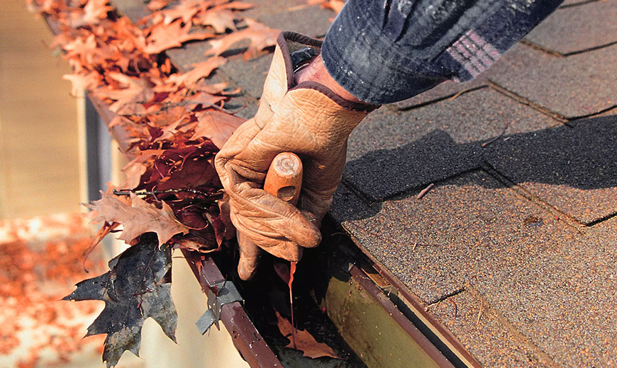 The-Significance-of-Gutter-Cleaning-and-Maintenance